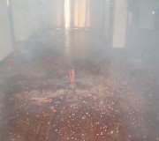 開工放喜炮客戶開心笑