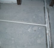 主衛(wèi)生間外面管子走向