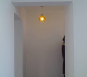 通往衛(wèi)生間的小道