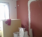 臥室床頭背景感覺很奇怪