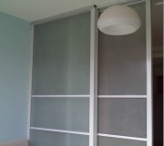 通往陽臺的移門