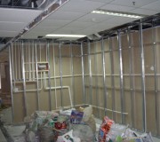 割斷中的線(xiàn)路走向