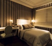 現(xiàn)代簡(jiǎn)歐臥室